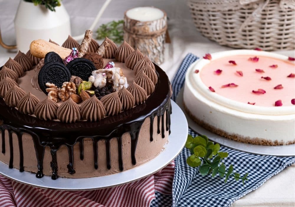 Life's batter with cakes!